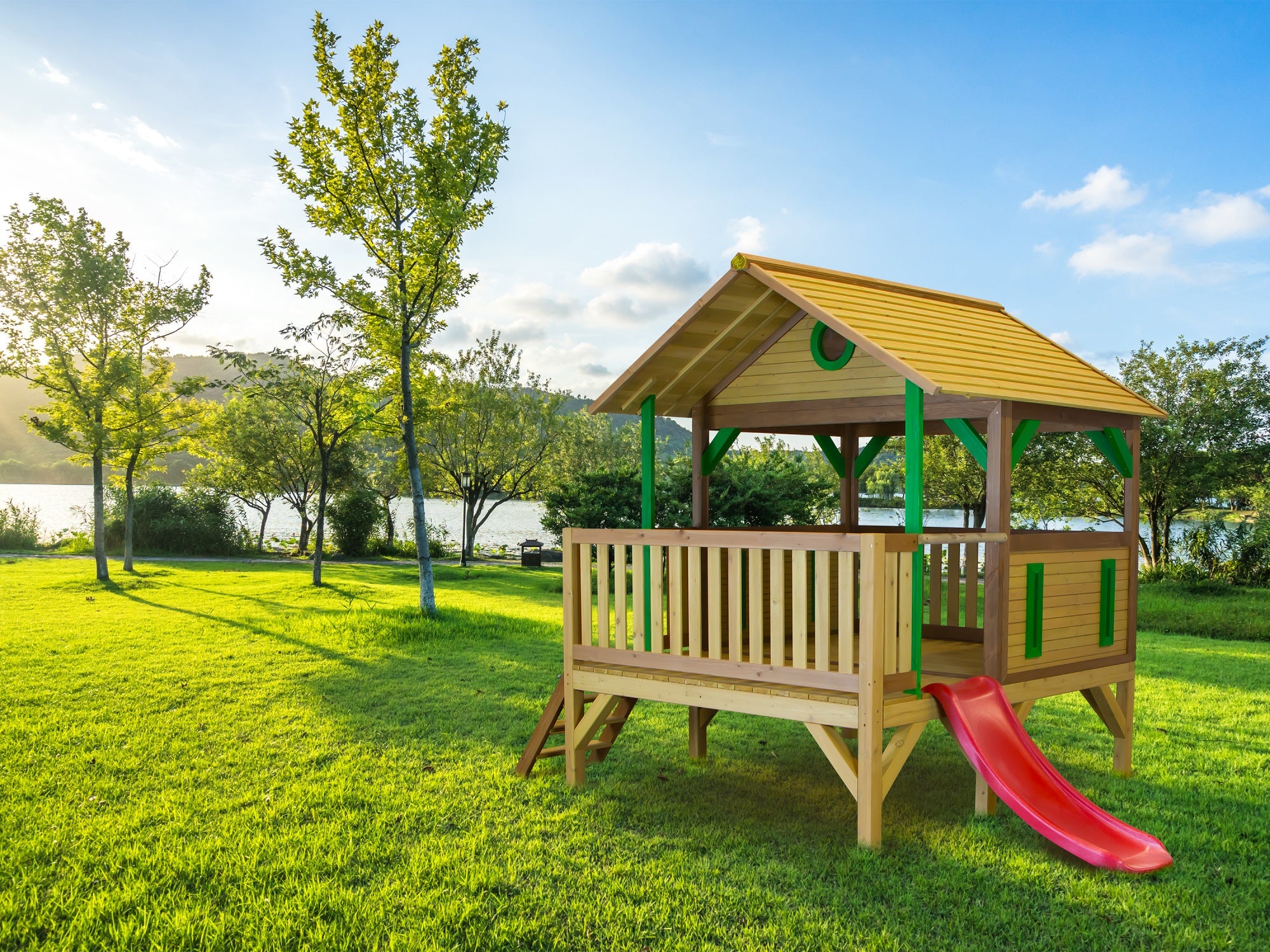 AXI Meeko PlayTower Bruin/groen incl rode glijbaan