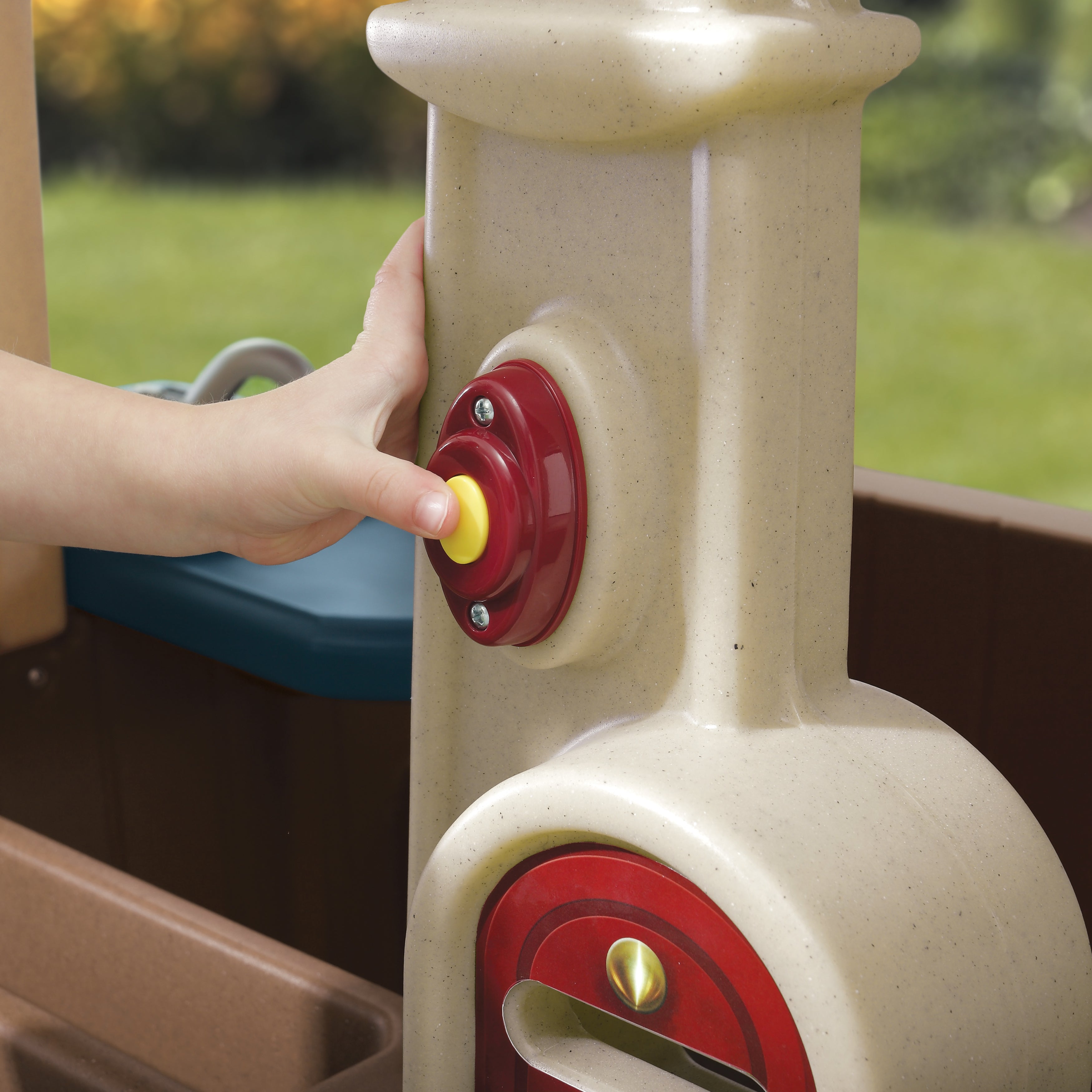 Step 2 Neat & Tidy Cottage II